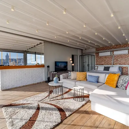 Spectacular Terrace With Panoramic 360 Views * Стамбул