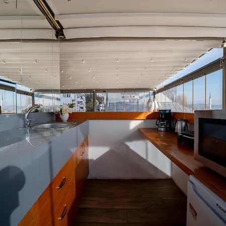 Spectacular Terrace With Panoramic 360 Views Апартаменты Стамбул