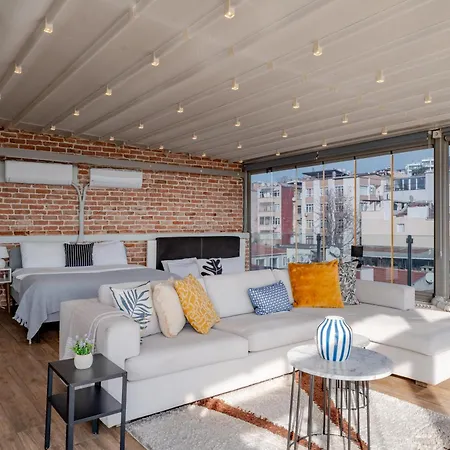 Spectacular Terrace With Panoramic 360 Views Стамбул